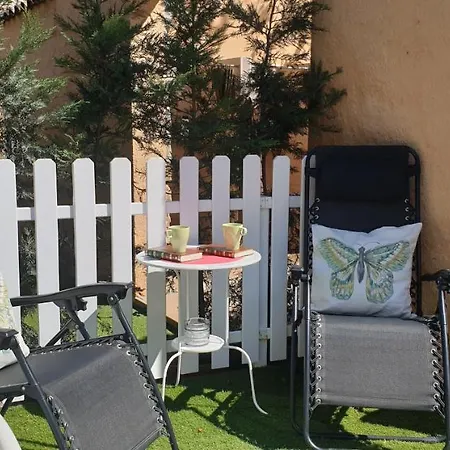 Holiday home Casa Con Jardin A 35 Metros De La Playa. Br. Palamos