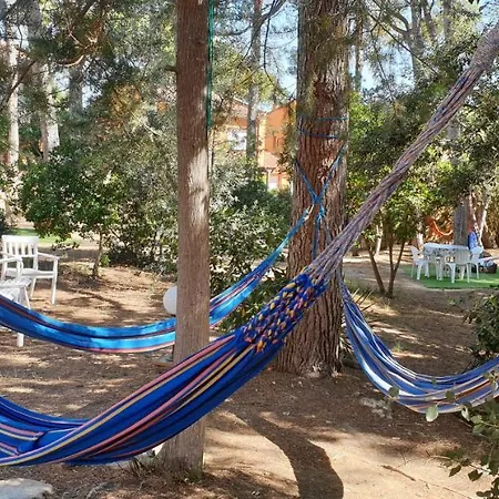 Casa Con Jardin A 35 Metros De La Playa. Br.