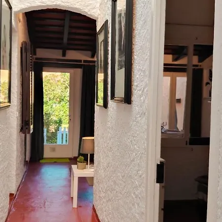 Casa Con Jardin A 35 Metros De La Playa. Br. Holiday home Palamos