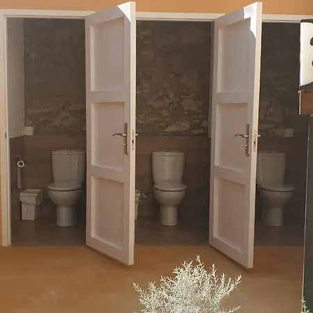 Hébergement de vacances Casa Con Jardin A 35 Metros De La Playa. Br. *