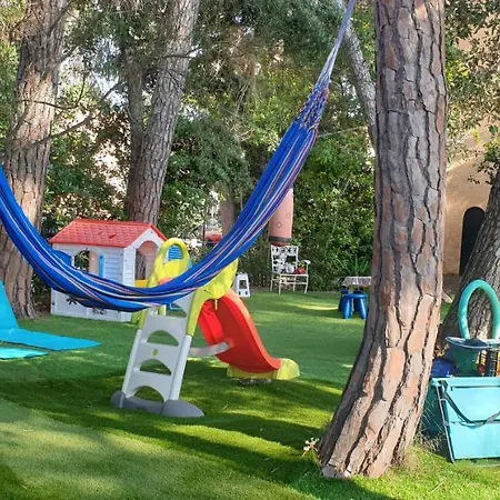 Casa Con Jardín A 35 Metros De La Playa. Br. Сasa de vacaciones