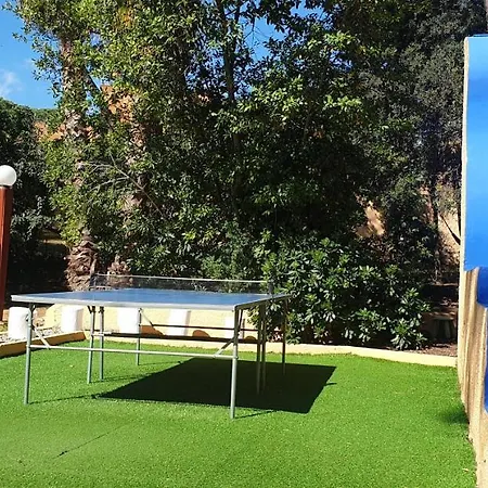 Feriehus Casa Con Jardin A 35 Metros De La Playa. Br. *