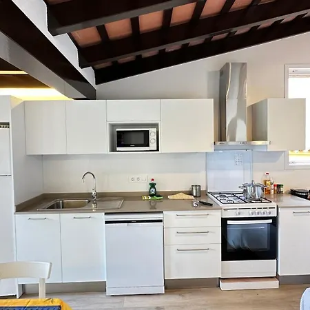 Casa de vacances Casa Con Jardin A 35 Metros De La Playa. Br. *